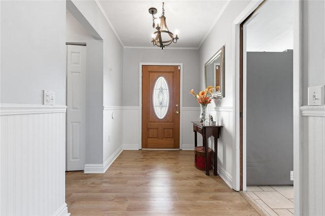 308 ELLEN WAY, Brandon, FL 33510