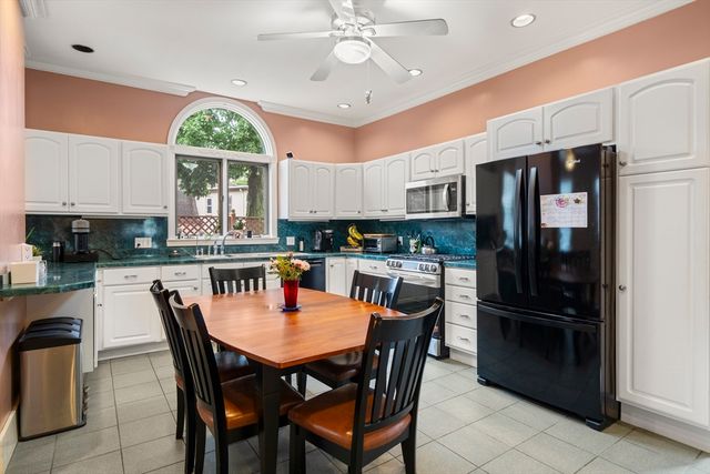 16-18 Kernwood St, Malden, MA 02148