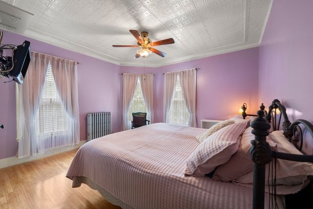 16-18 Kernwood St, Malden, MA 02148