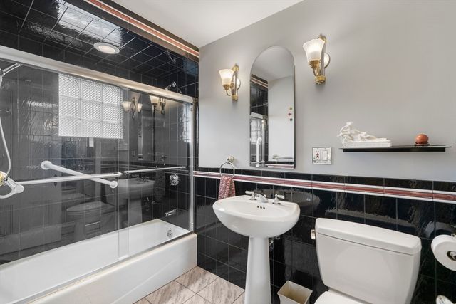 16-18 Kernwood St, Malden, MA 02148