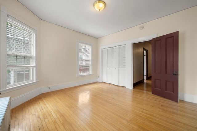 16-18 Kernwood St, Malden, MA 02148