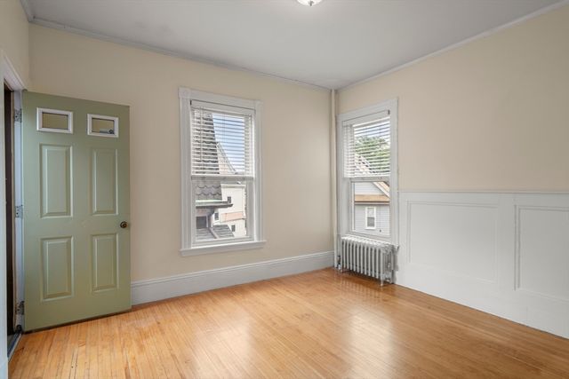 16-18 Kernwood St, Malden, MA 02148