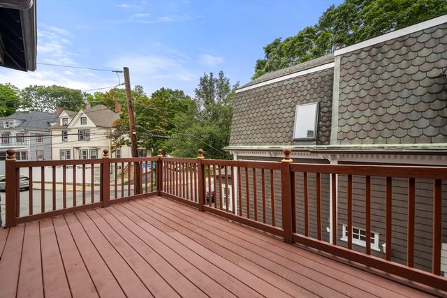 16-18 Kernwood St, Malden, MA 02148