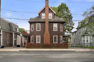 16-18 Kernwood St, Malden, MA 02148