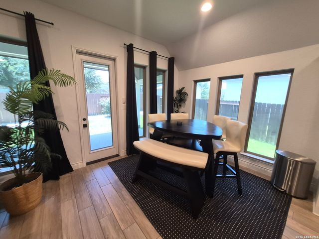 5007 Winkler Trail, Schertz, TX 78108