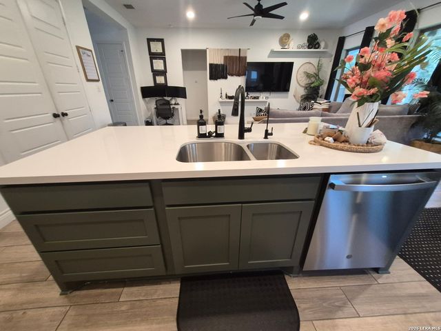 5007 Winkler Trail, Schertz, TX 78108