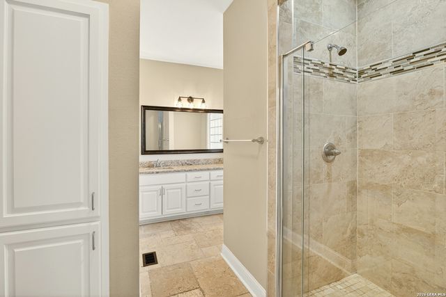 11 Falls Vw, Boerne, TX 78015