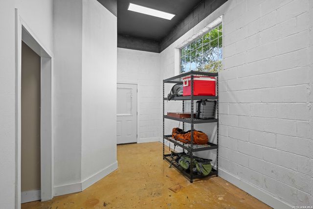 11 Falls Vw, Boerne, TX 78015