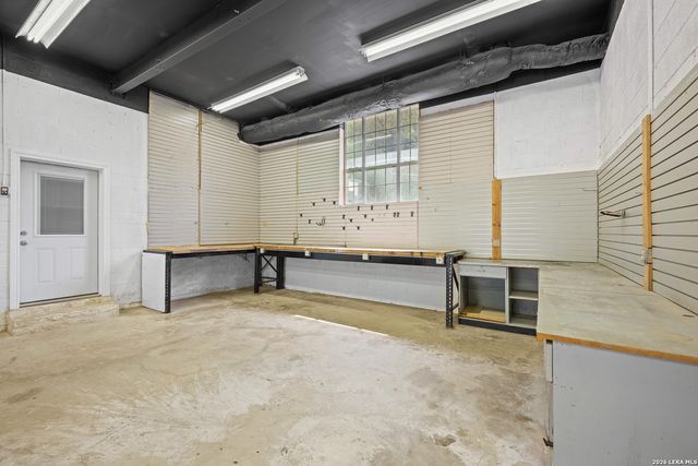 11 Falls Vw, Boerne, TX 78015