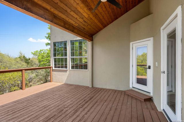 11 Falls Vw, Boerne, TX 78015