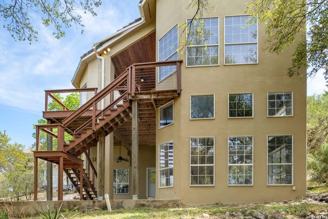 11 Falls Vw, Boerne, TX 78015