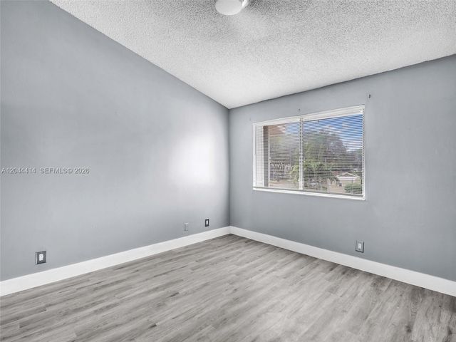 1245 SUSSEX DR, North Lauderdale, FL 33068