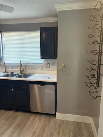 1245 SUSSEX DR, North Lauderdale, FL 33068
