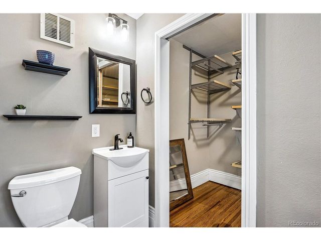 6055 E Minnesota Dr, Denver, CO 80224