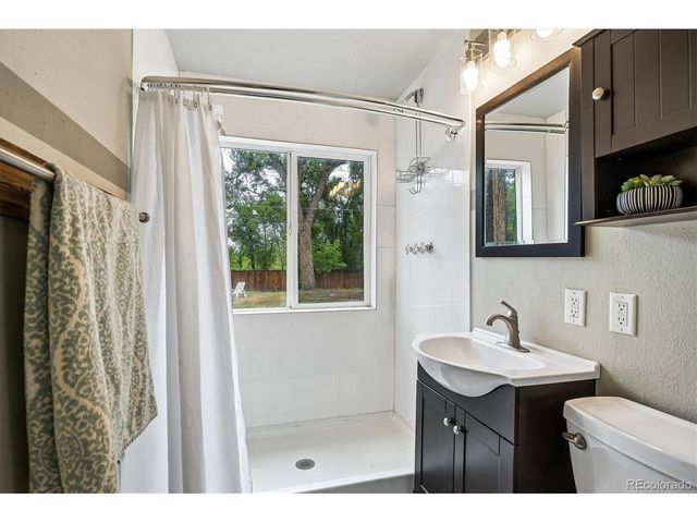6055 E Minnesota Dr, Denver, CO 80224