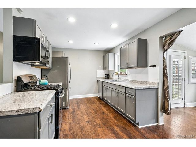 6055 E Minnesota Dr, Denver, CO 80224