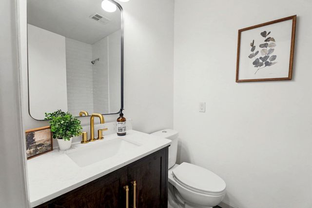 6729 W LOCONIA CIR., Wichita, KS 67209