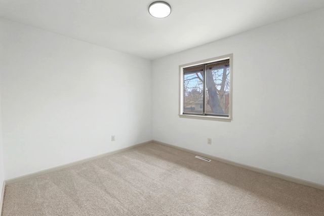 6729 W LOCONIA CIR., Wichita, KS 67209