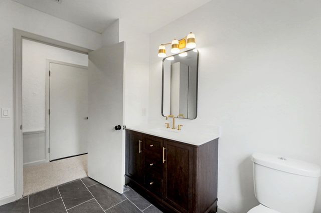 6729 W LOCONIA CIR., Wichita, KS 67209