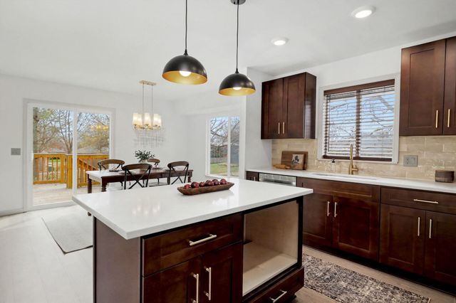 6729 W LOCONIA CIR., Wichita, KS 67209