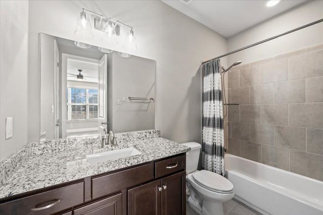 524 TENDER OAKS CV, Collierville, TN 38017