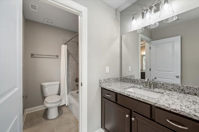 524 TENDER OAKS CV, Collierville, TN 38017