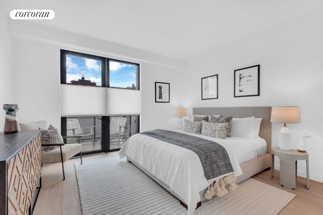 22 HUNTINGTON Street, New York City, NY 11231