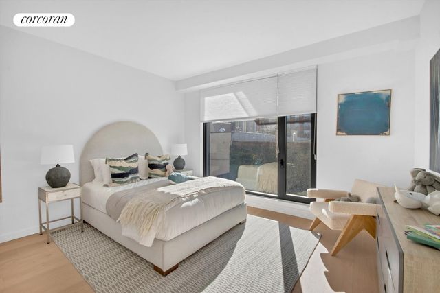22 HUNTINGTON Street, New York City, NY 11231