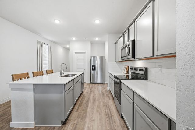 12507 SPIKE HTS, San Antonio, TX 78245