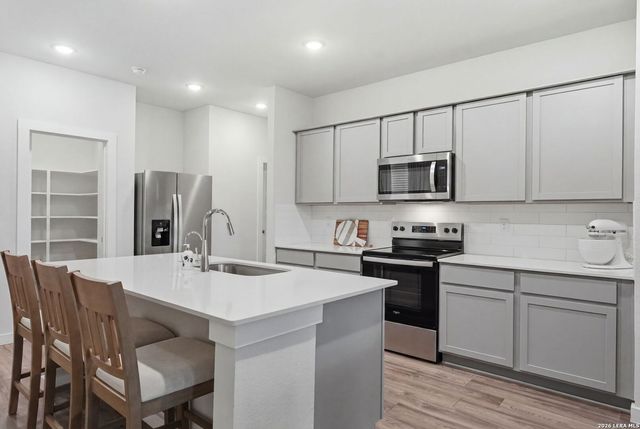 12507 SPIKE HTS, San Antonio, TX 78245