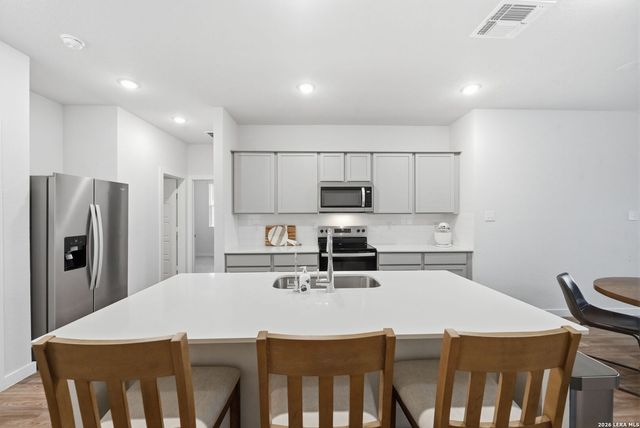 12507 SPIKE HTS, San Antonio, TX 78245
