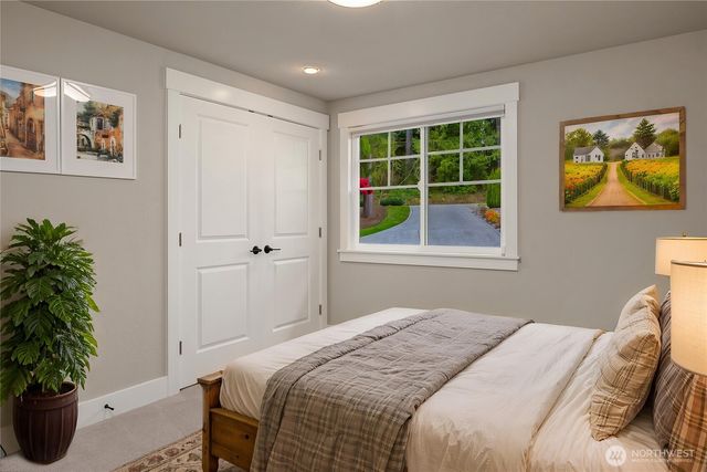 17407 3rd Avenue SE, Bothell, WA 98012