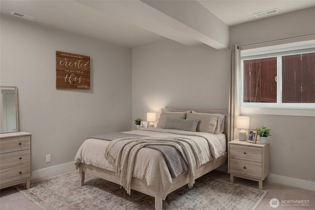 17407 3rd Avenue SE, Bothell, WA 98012