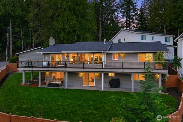 17407 3rd Avenue SE, Bothell, WA 98012