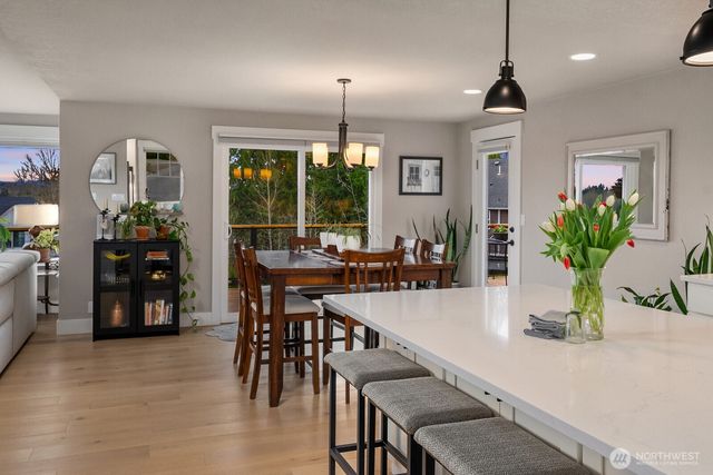 17407 3rd Avenue SE, Bothell, WA 98012