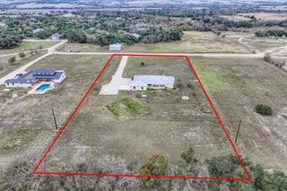 192 Freedom DR, Georgetown, TX 78626