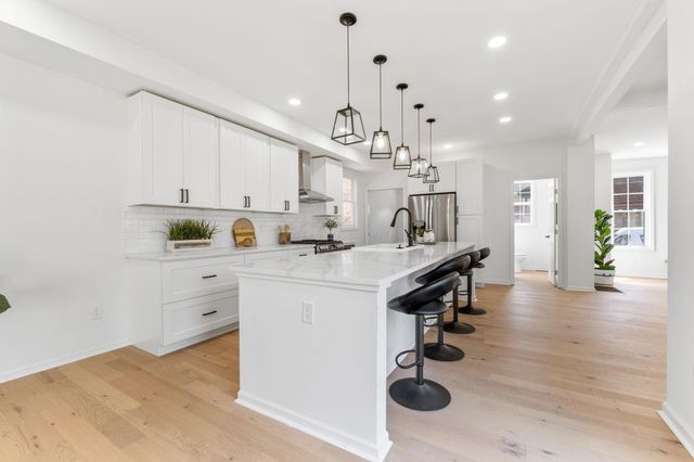 92 N Vine Street, Westerville, OH 43081