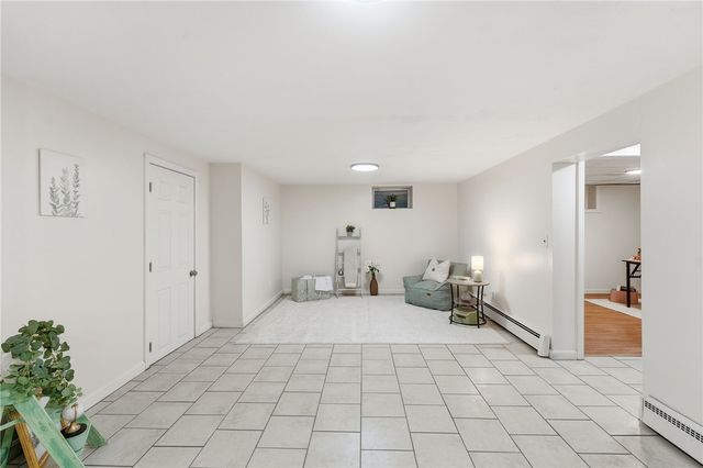 461 River Road, Lincoln, RI 02865