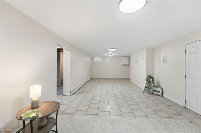 461 River Road, Lincoln, RI 02865