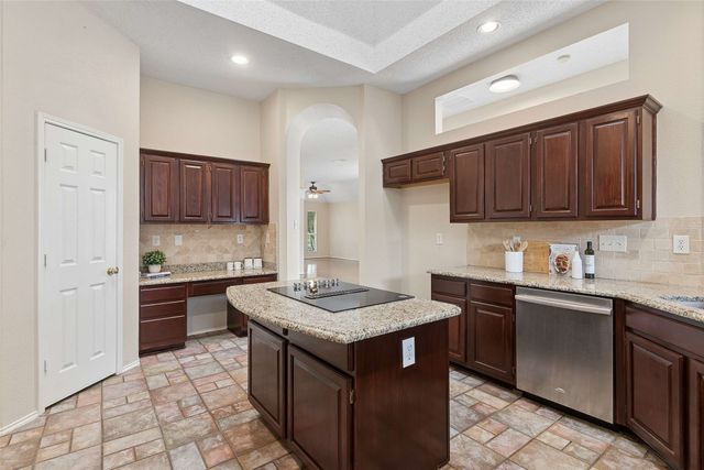 2104 Gent Drive, Plano, TX 75025