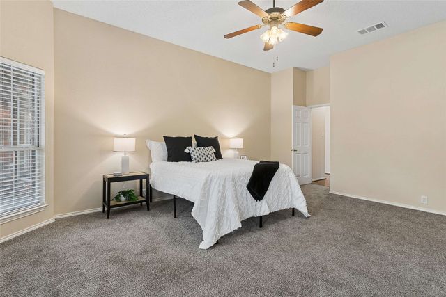 2104 Gent Drive, Plano, TX 75025