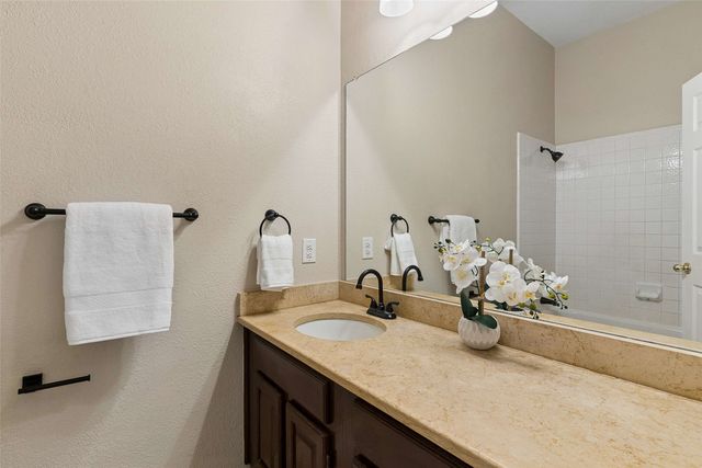 2104 Gent Drive, Plano, TX 75025
