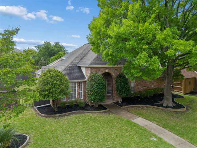 2104 Gent Drive, Plano, TX 75025