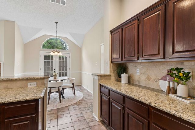 2104 Gent Drive, Plano, TX 75025