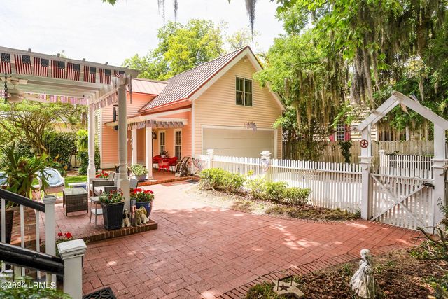 414 New Street, Beaufort, SC 29902