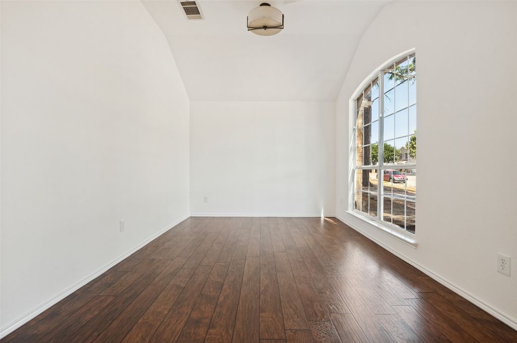 536 Cross Ridge Circle N, Fort Worth, TX 76120 — photo 4