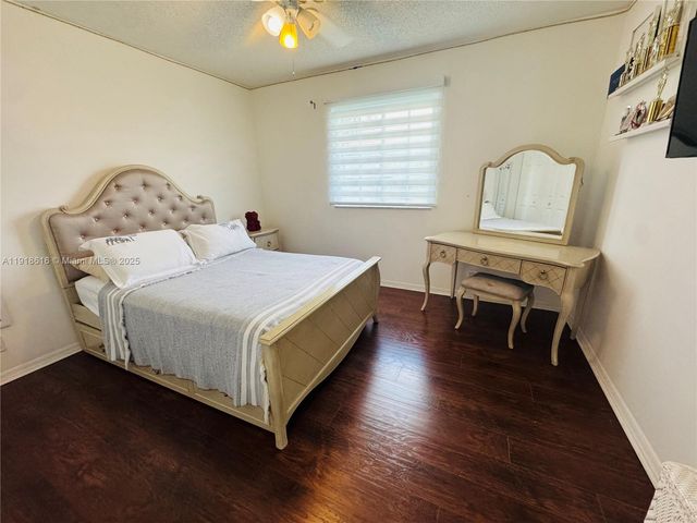 3778 San Simeon Cir, Weston, FL 33331