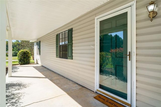 1141 Holly Hills Drive SW, Lilburn, GA 30047