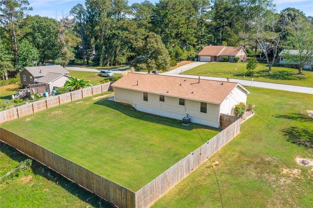 1141 Holly Hills Drive SW, Lilburn, GA 30047
