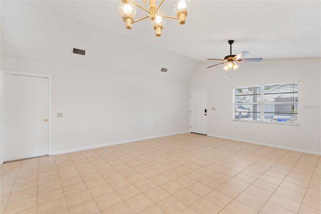 4770 SILVER CIRCLE, Zephyrhills, FL 33541